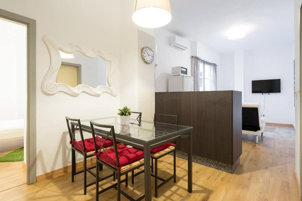 Cathedral Suites Μάλαγα Δωμάτιο φωτογραφία
